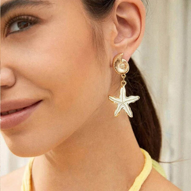 BEACH BABE STARFISH EARRINGS